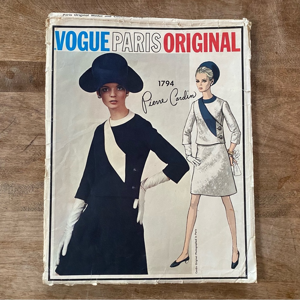 Vogue Paris Original 1794 Pierre Cardin Vintage Sewing Pattern Jacket & Skirt